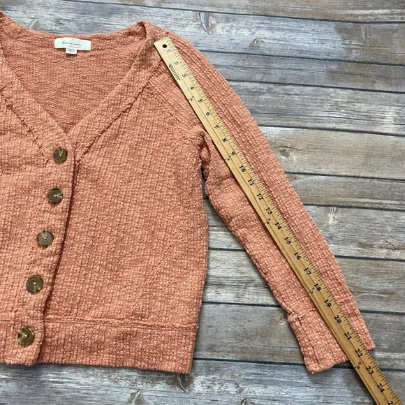 Two by Vince Camuto Peach Textured Button Cardigan Sweater - Picture 8 of 12